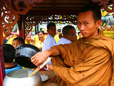 Chak Phra Buddhist Festival, Surat Thani Province - Dr Steven Andrew Martin