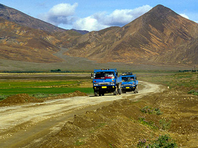 The open road - Tibet Photo Journal - Steven Andrew Martin
