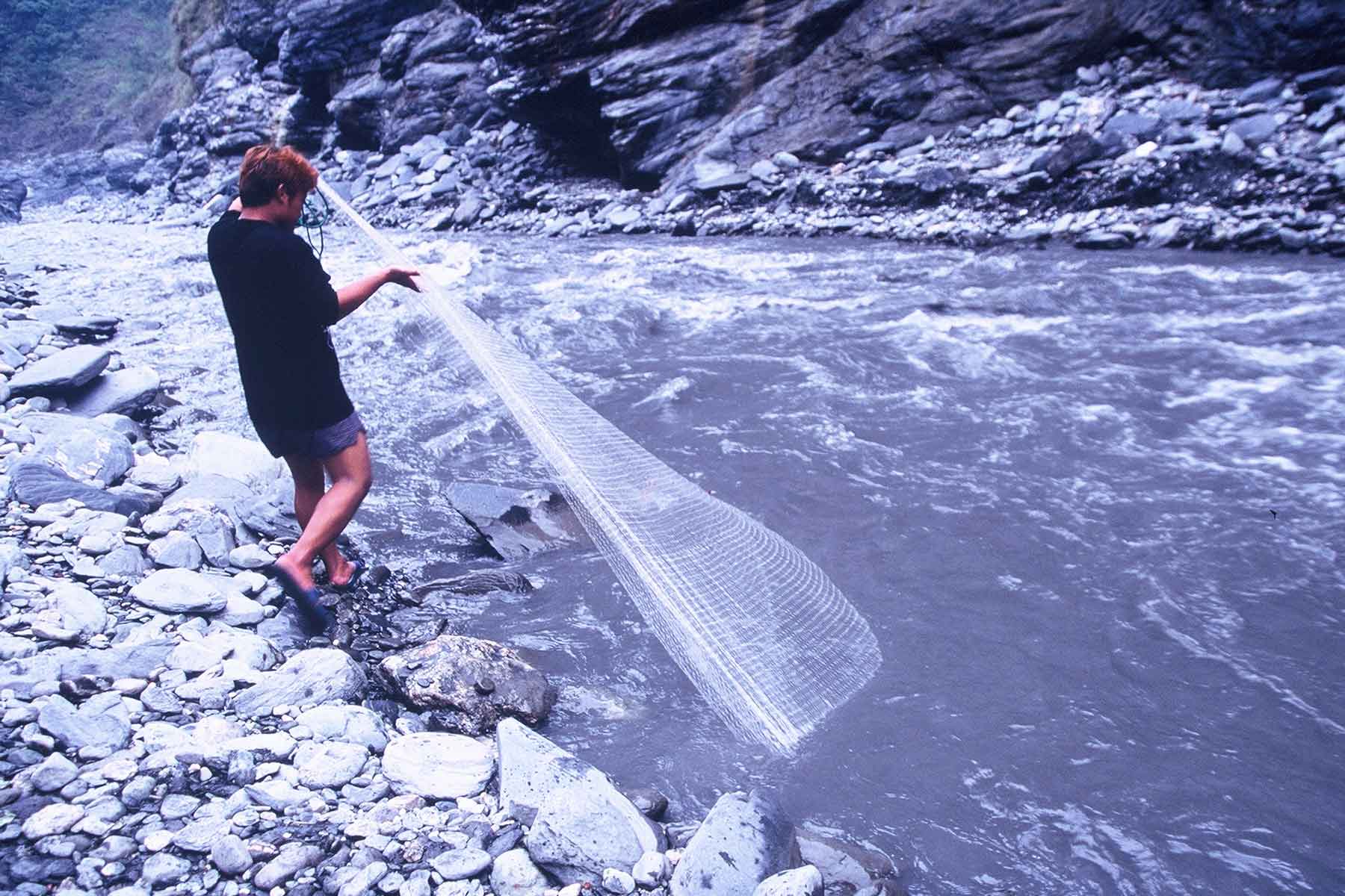 Bunun Fishing at 內本鹿 Laipunuk Photo Journal - Steven Andrew Martin - Taiwan Studies