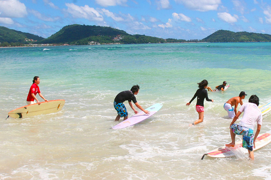 Movie stars from Bangkok try surfing for the first time at Kalim Beach in Phuket | Source: Steven Martin - Dr. Steven Andrew Martin and Dr. Raymond James Ritchie develop new social science index methodology at Prince of Songkla University, Phuket