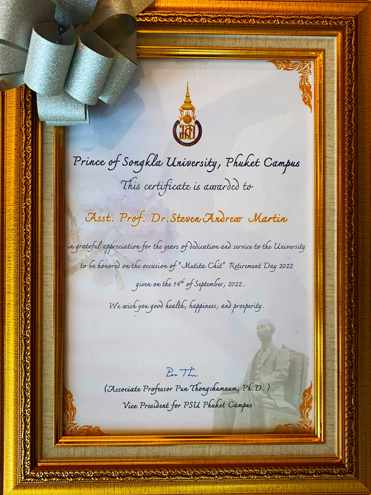 Professor Surf Doctor Steven Andrew Martin | Certificate of Honor for Service and Dedication | Prince of Songkla University 2022 Retirement Ceremony | Phuket Thailand